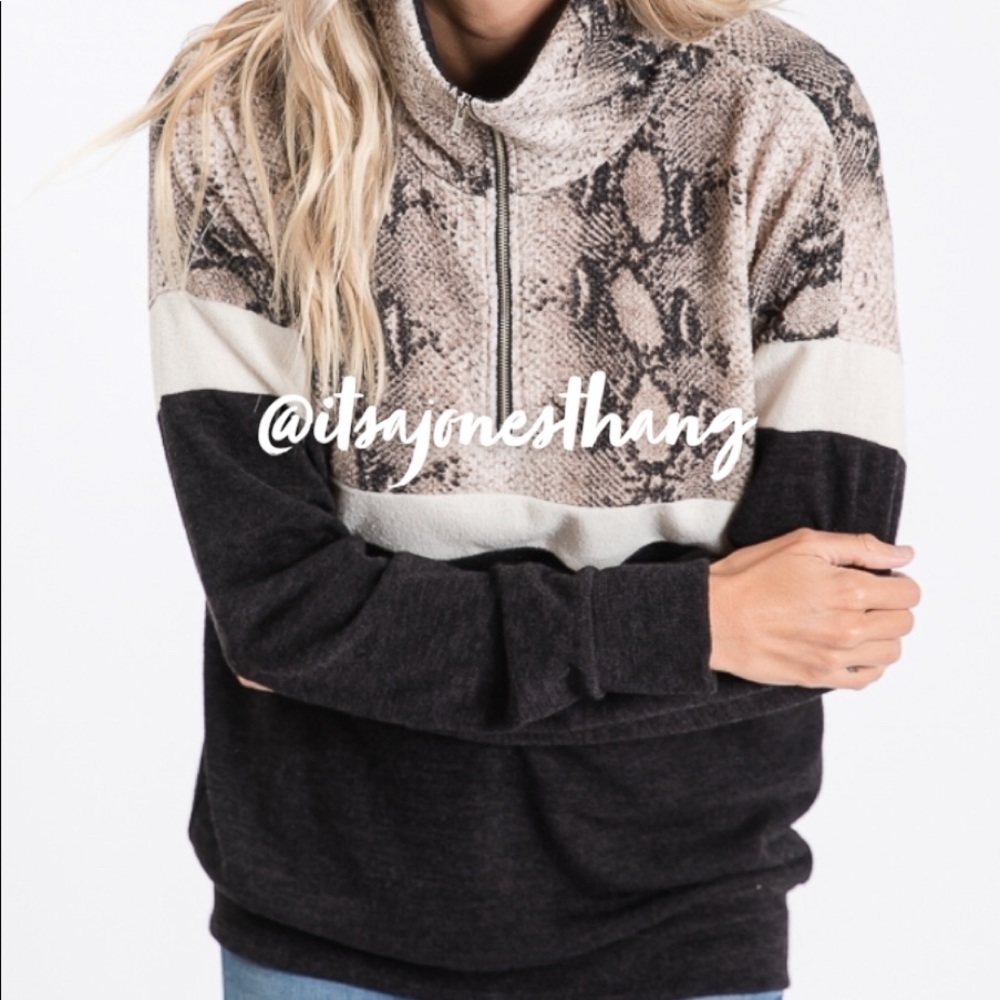 New snakeskin pullover
